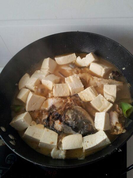 草鱼炖豆腐的家常做法