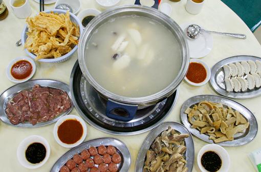 海南羊肉火锅做法