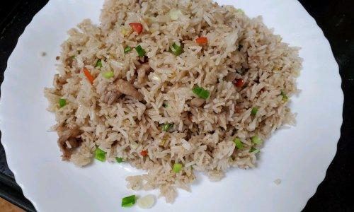 虾酱炒饭做法