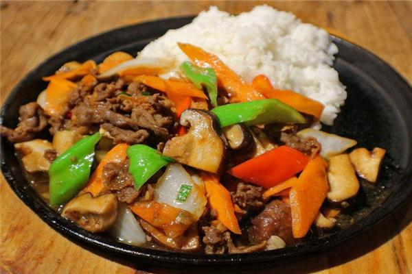 铁板饭的做法大全