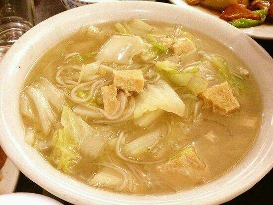 白菜粉条炖豆腐的做法