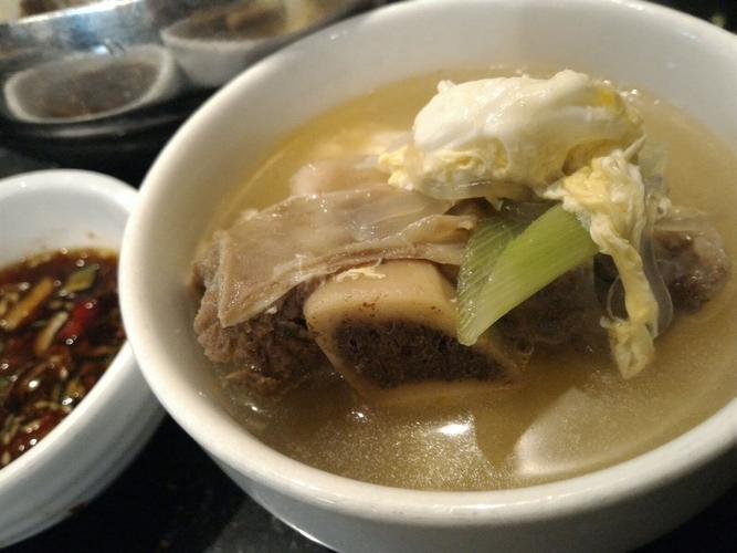 牛肋骨汤做法