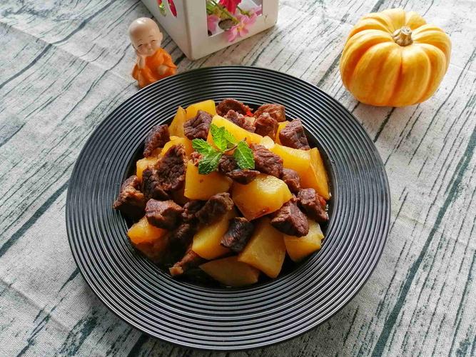 牛肉烧土豆的做法