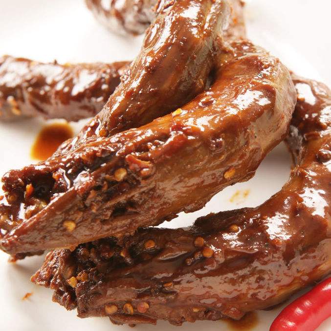 周黑鸭鸭脖做法