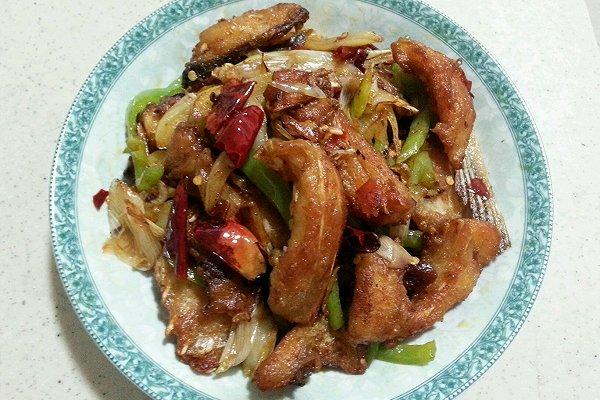 麻辣香酥鱼块的做法