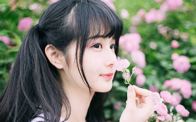 女生生气怎么哄女孩子