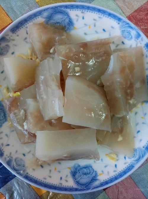 花生猪皮冻的做法