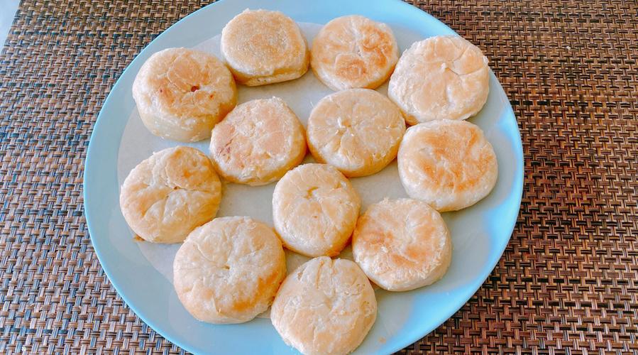 酥皮绿豆饼的做法