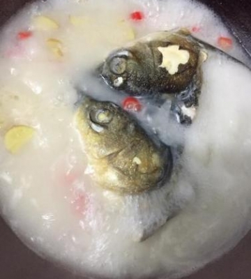 草鱼头汤的做法